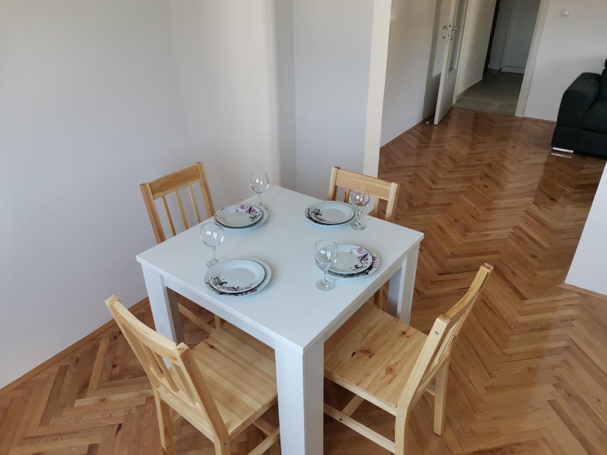 Ad Apartman Bileca Bagian luar foto
